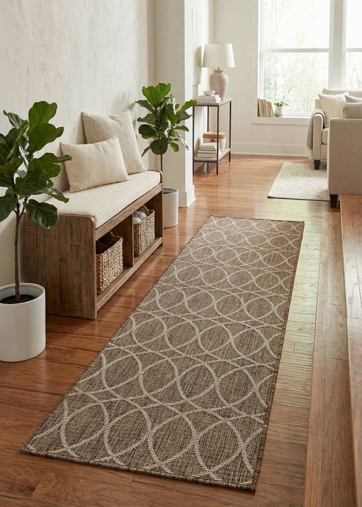 2' x 8' Easy-Clean Trellis Indoor / Outdoor Runner Rug