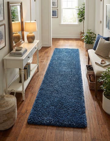 2' 7 x 13' Zermatt Shag Runner Rug