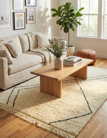 4' 10 x 8' Hand Knotted Moroccan Wool Rug