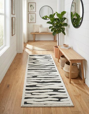 Gray Prismatic Runner Rug