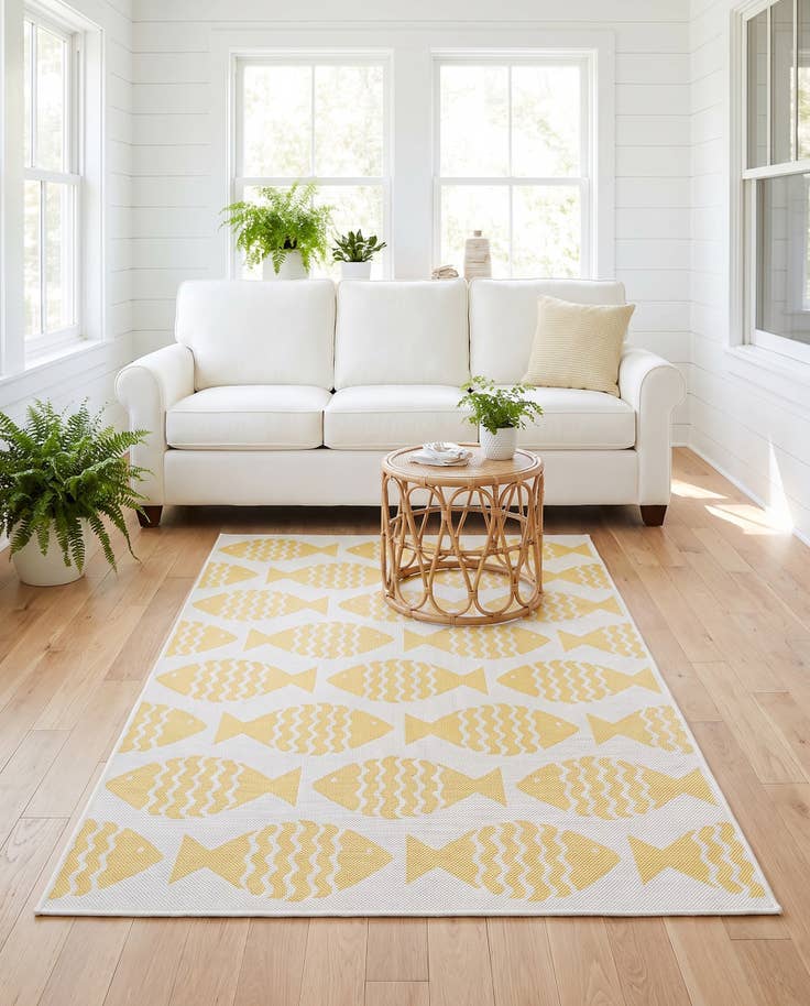 Detail image of 4' 1 x 6' 1 Easy-Clean Coastal Indoor / Outdoor Rug