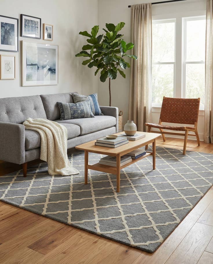 Detail image of 5' 1 x 8' 2 Luna Rug