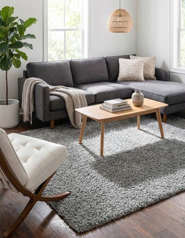 7' 10 x 10' Zermatt Shag Rug
