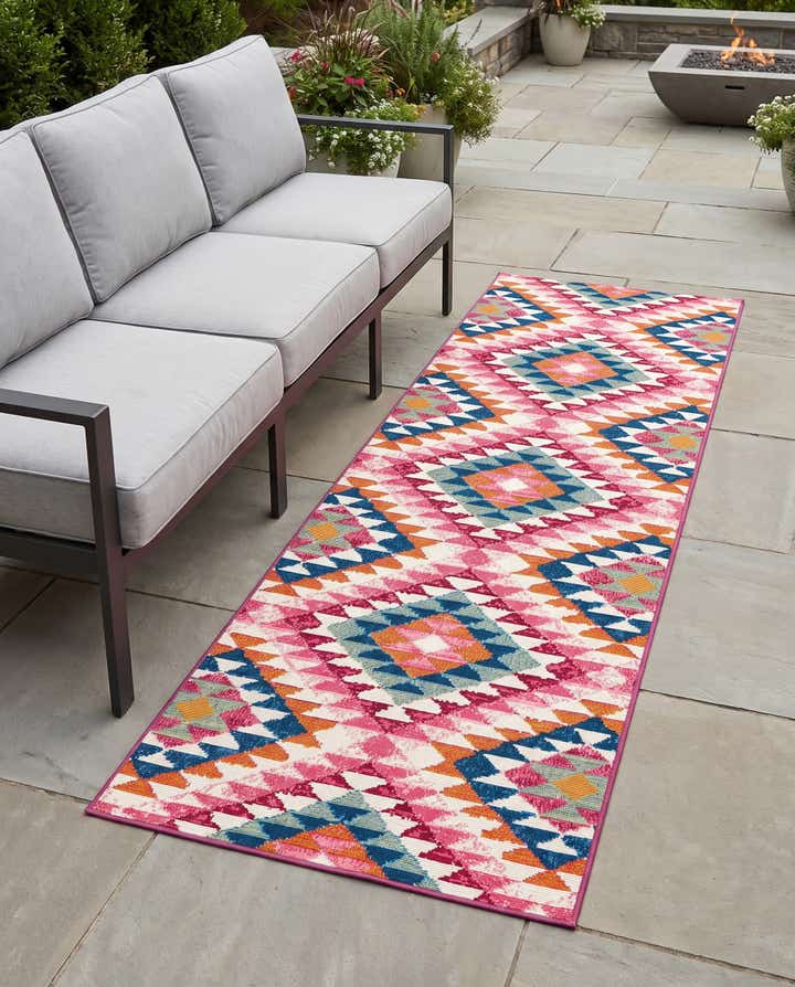 2' x 6' Easy-Clean Southwestern Indoor / Outdoor Runner Rug