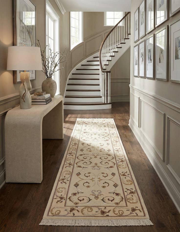 Detail image of  2' 9 x 9' 10 Darya Runner Rug