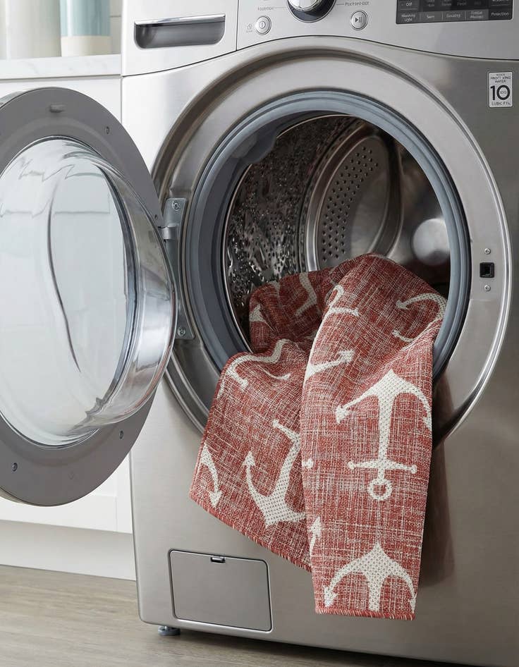 Detail image of 4' x 6'  Washable Coastal Indoor / Outdoor Rug