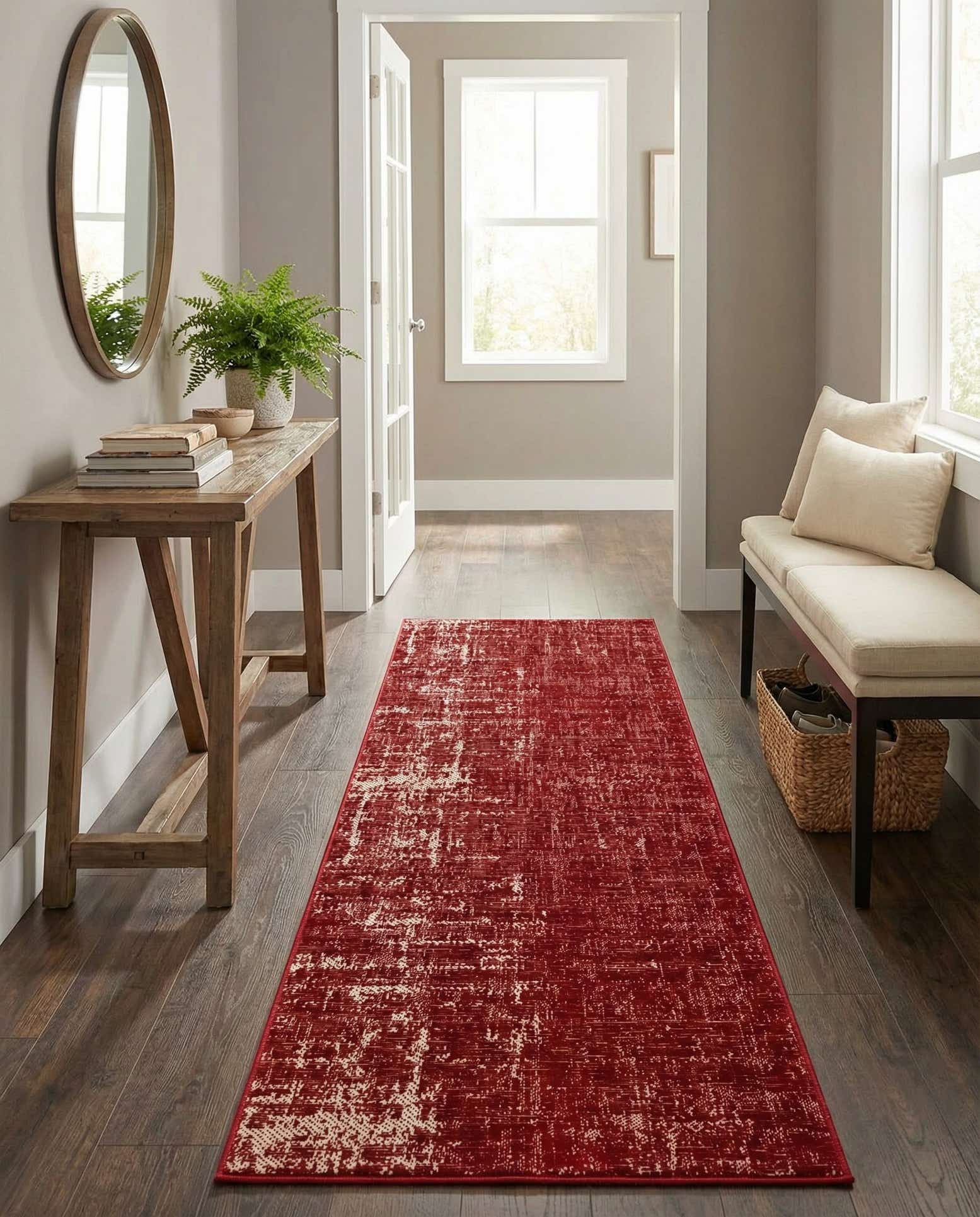2' x 6' Valencia Runner Rug