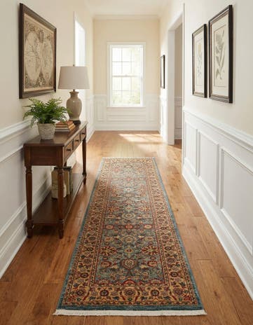 2' 7 x 10' Chelsea Runner Rug