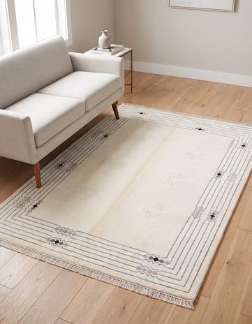 4' 10 x 6' 8 Hand Knotted Darya Wool Rug