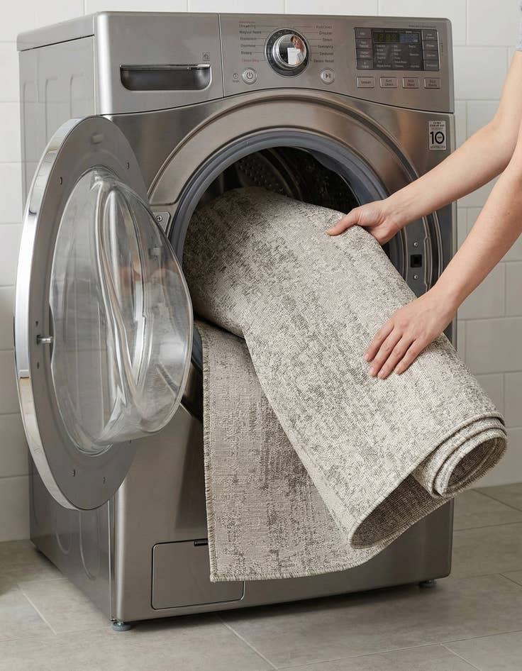 Detail image of 7' 10 x 7' 10  Washable Modern Indoor / Outdoor Square Rug