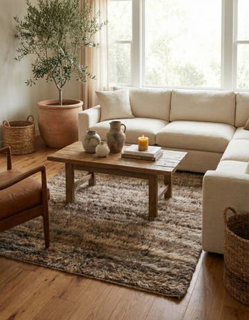 5' 9 x 7' Hand Knotted Moroccan Wool Rug