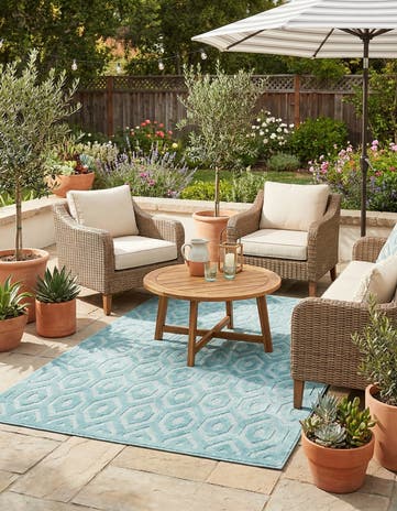 6' x 9' Easy-Clean Trellis Textured Indoor / Outdoor Rug