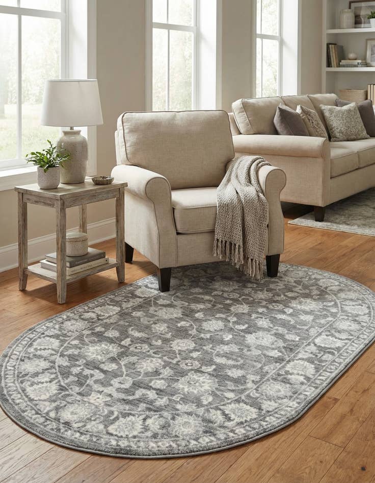 Detail image of 3' 3 x 5' 3 Boston Oval Rug