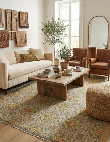5' 7 x 8' 3 Hand Knotted Darya Wool Rug