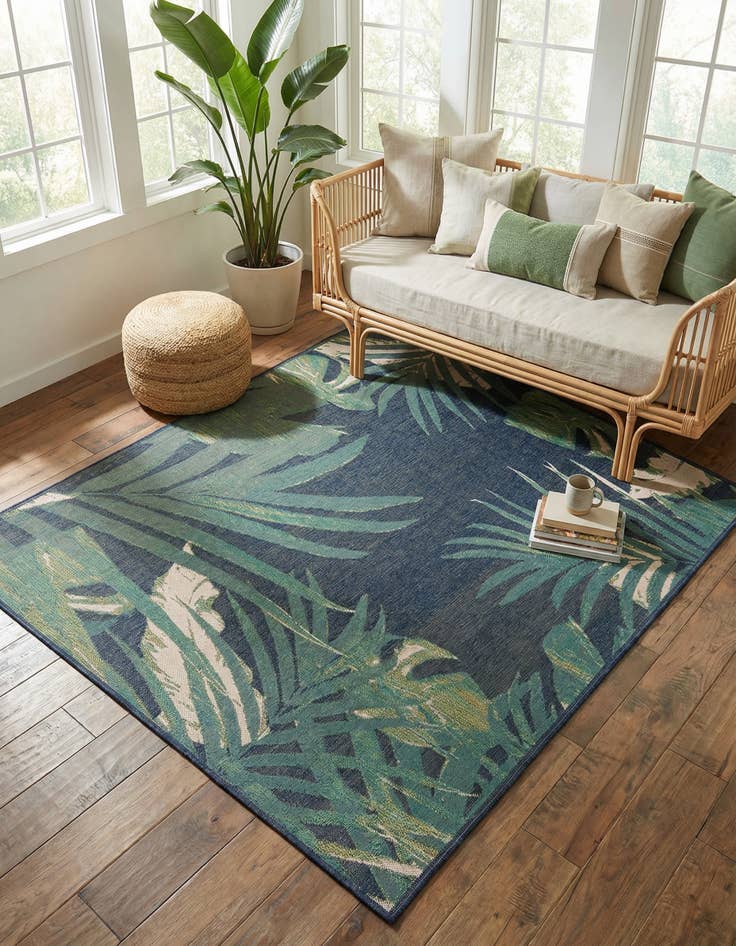 Detail image of 9' x 12'  Washable Baja Indoor / Outdoor Rug