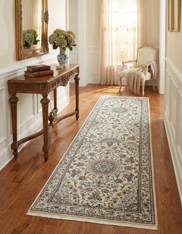 2' 5 x 10' 7 Nain Runner Rug