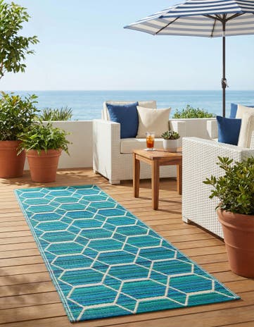2' x 6' Easy-Clean Vista Breeze Indoor / Outdoor Runner Rug
