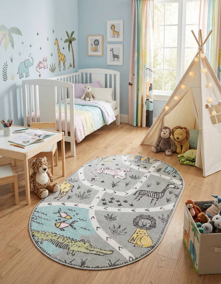Detail image of 3' 3 x 5' 3 Animals Whimsy Kids Oval Rug
