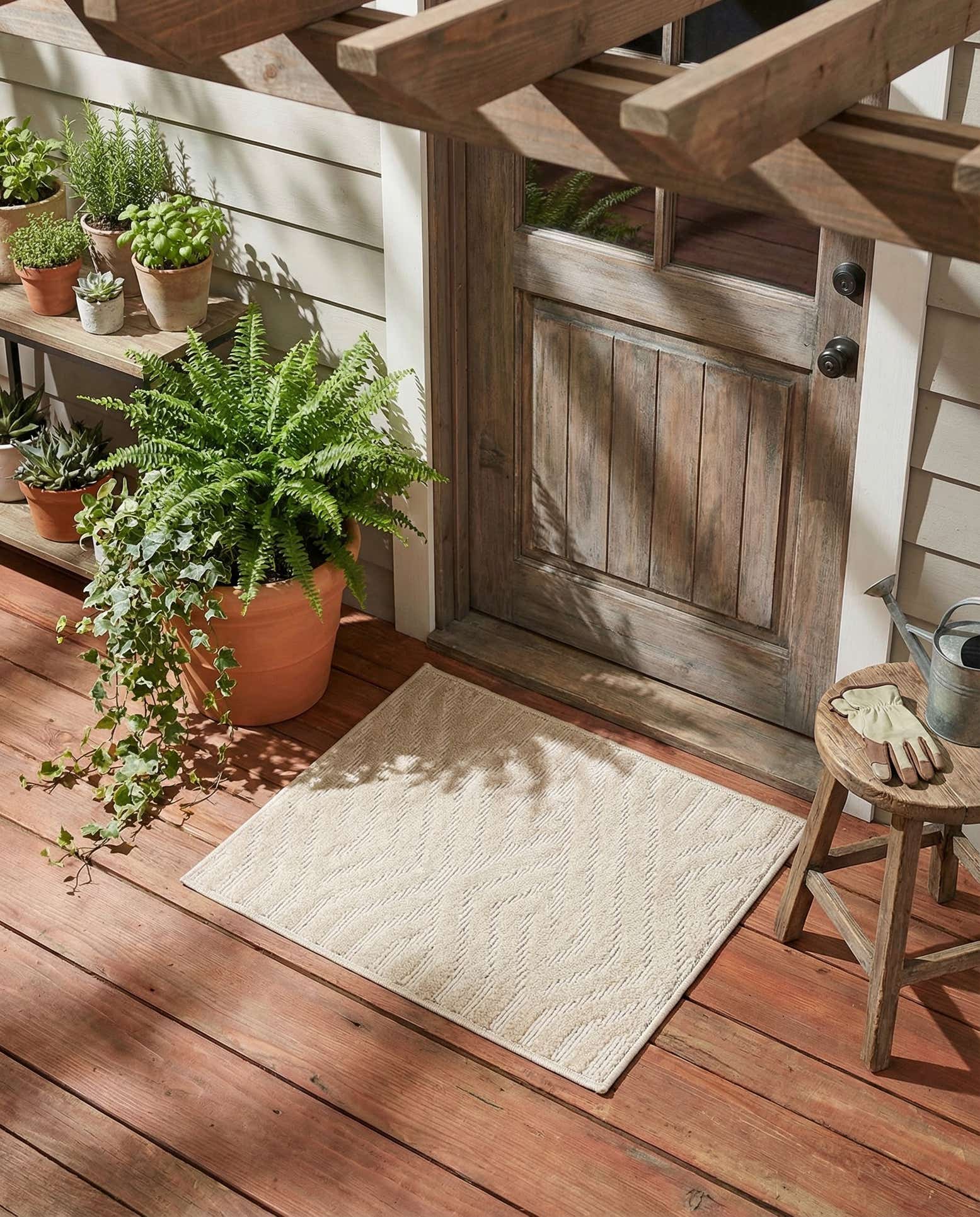 1' 8 x 1' 8 Easy-Clean Sabrina Soto Hudson Indoor / Outdoor Sample Rug