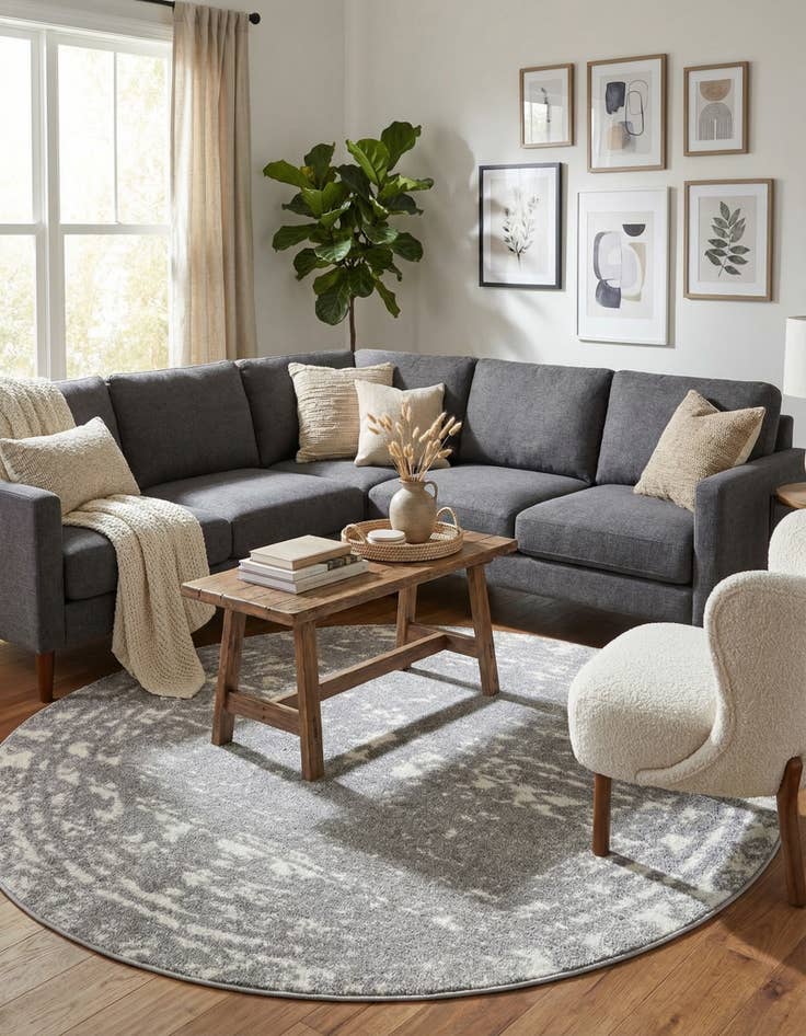 Detail image of 4' x 4' Lennon Round Rug