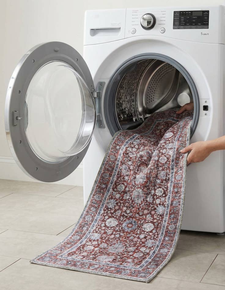 Detail image of 2' x 5' Yara Runner Rug