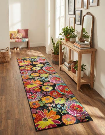 2' 7 x 10' Tuscany Runner Rug