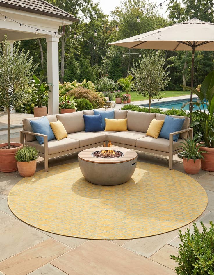 Detail image of 13' x 13'  Washable Jill Zarin Turks and Caicos Indoor / Outdoor Round Rug