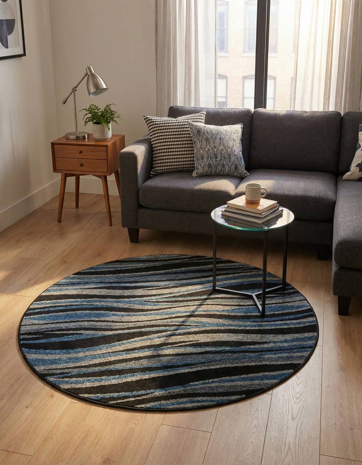 Detail image of 3' 3 x 3' 3 Metropolis Round Rug