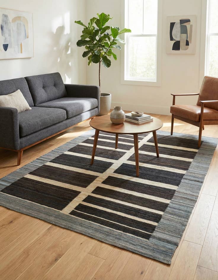 Detail image of 5' x 6' 4  Hand Woven Kilim Modern Wool Rug