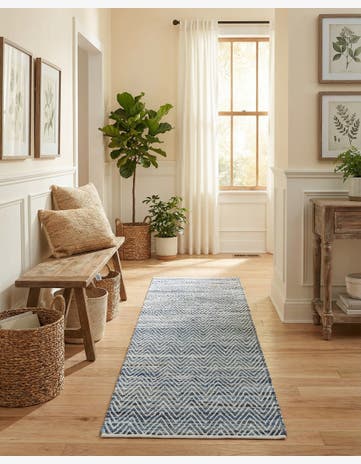 2' 7 x 10' Hand Woven Chindi Chevron Runner Rug