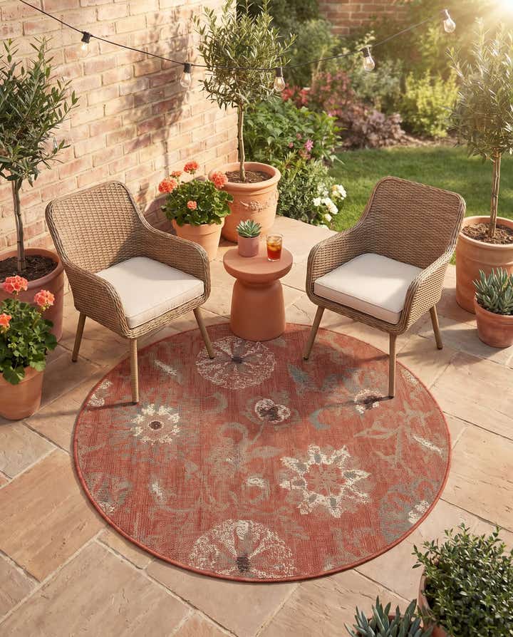 5' x 5' Easy-Clean Botanical Indoor / Outdoor Round Rug