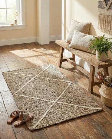  2' x 3' 1  Hand Braided Jute Rug