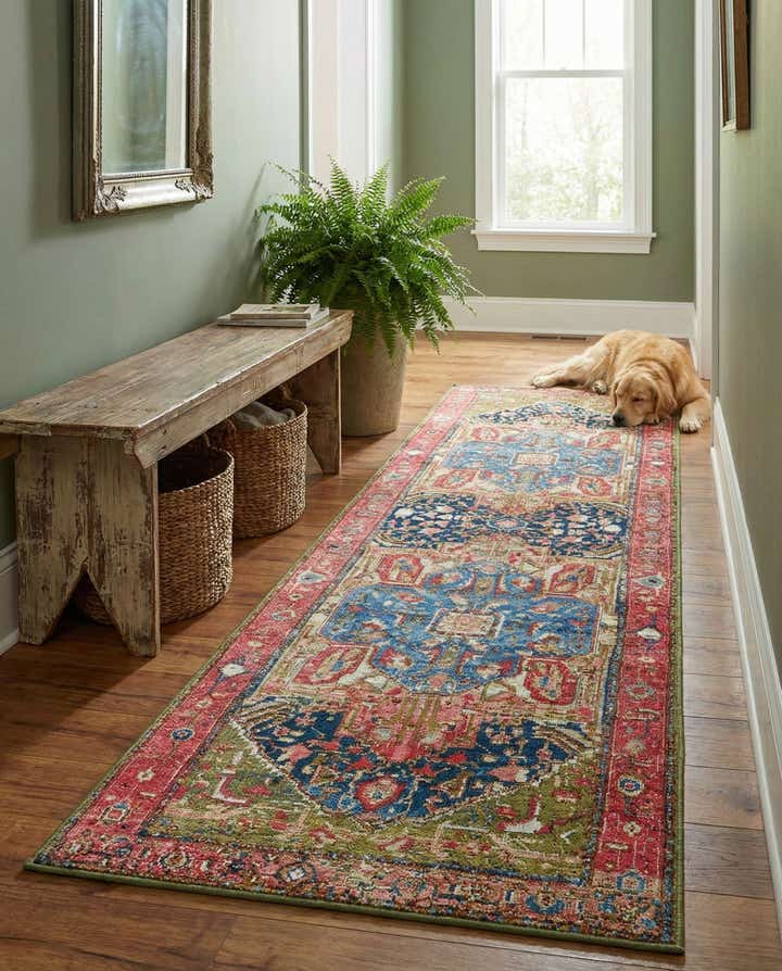 2' 7 x 10' Easy-Clean Traditional Indoor / Outdoor Runner Rug