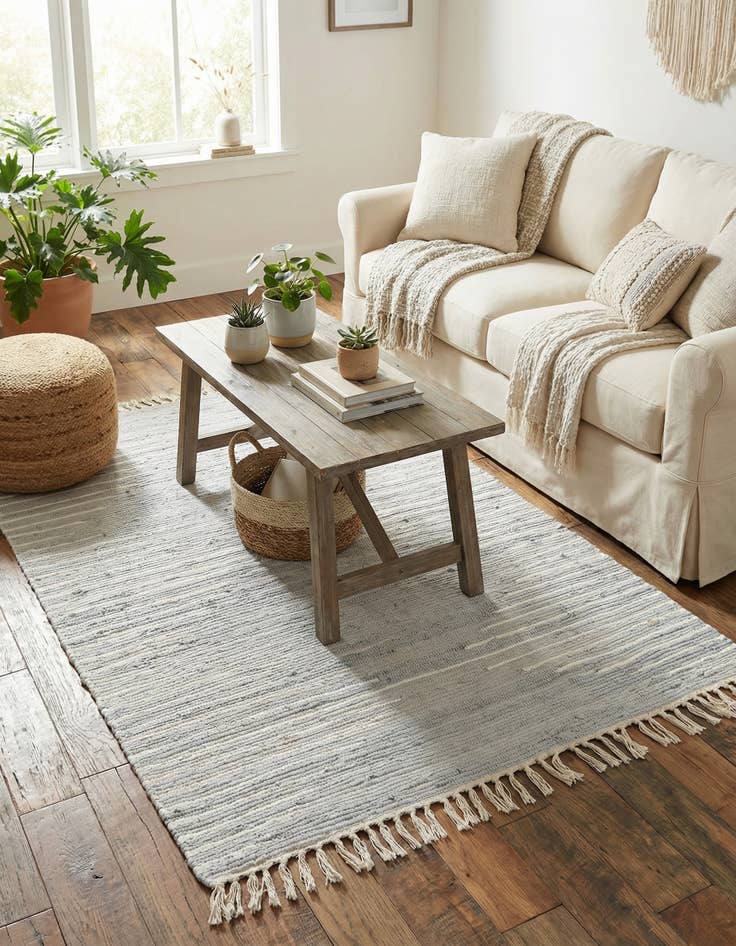 Detail image of  4' 1 x 6' 1 Chindi Cotton Rug