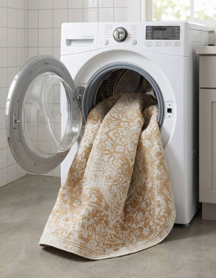 Detail image of 7' 10 x 10'  Washable Jill Zarin Dubai Indoor / Outdoor Oval Rug