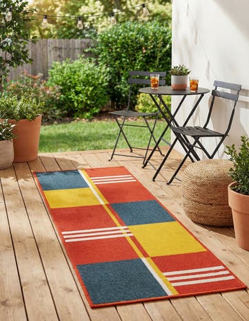 2' x 5' Easy-Clean Modern Indoor / Outdoor Runner Rug