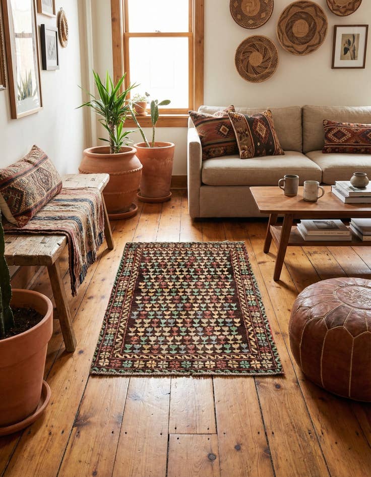 Detail image of 2' 9 x 4' 6 Hand Knotted Balouch Wool Rug