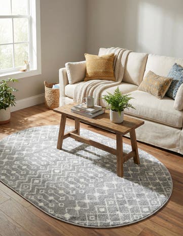 4' x 6' Moroccan Trellis Oval Rug