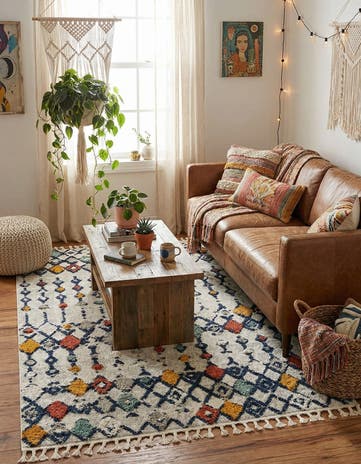 5' 3 x 8' Cherokee Rug