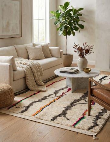 4' 9 x 6' 8 Hand Knotted Moroccan Wool Rug