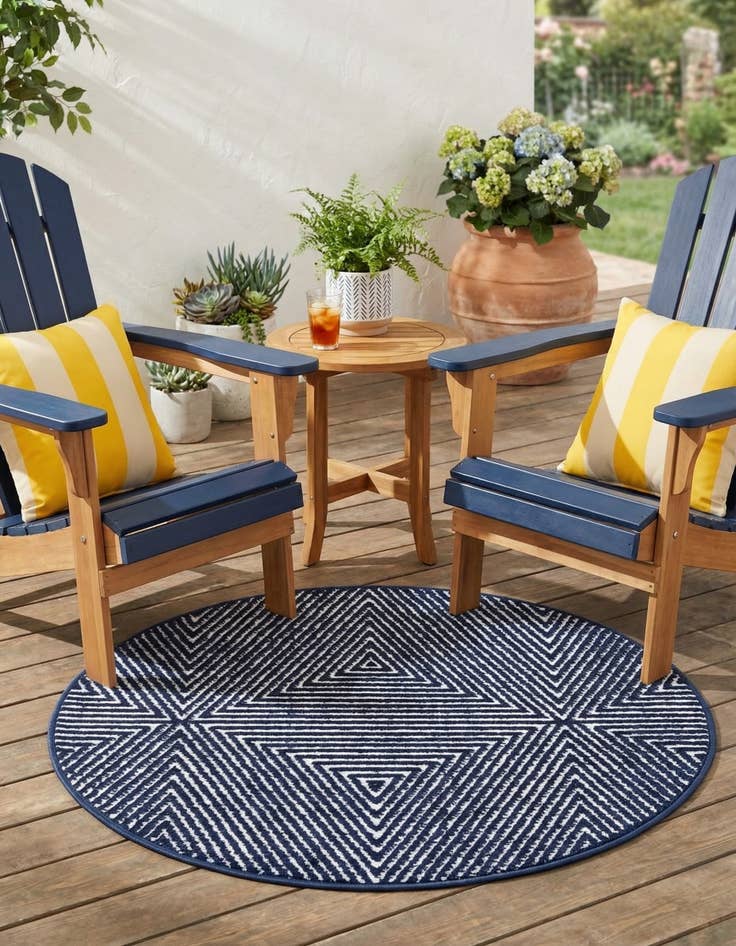 Detail image of 3' x 3'  Washable Sabrina Soto Indoor / Outdoor Round Rug