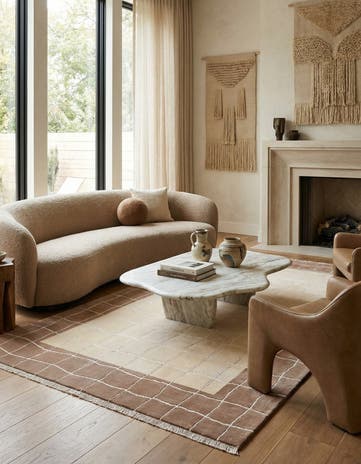 6' x 9' 7 Hand Knotted Darya Wool Rug