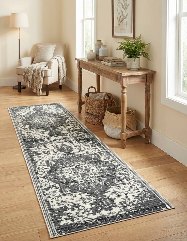 Detail image of 2' x 6' Easy-Clean Vista Breeze Indoor / Outdoor Runner Rug