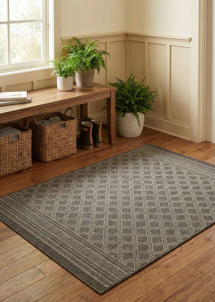 4' 1 x 6' 1 Easy-Clean Trellis Indoor / Outdoor Rug