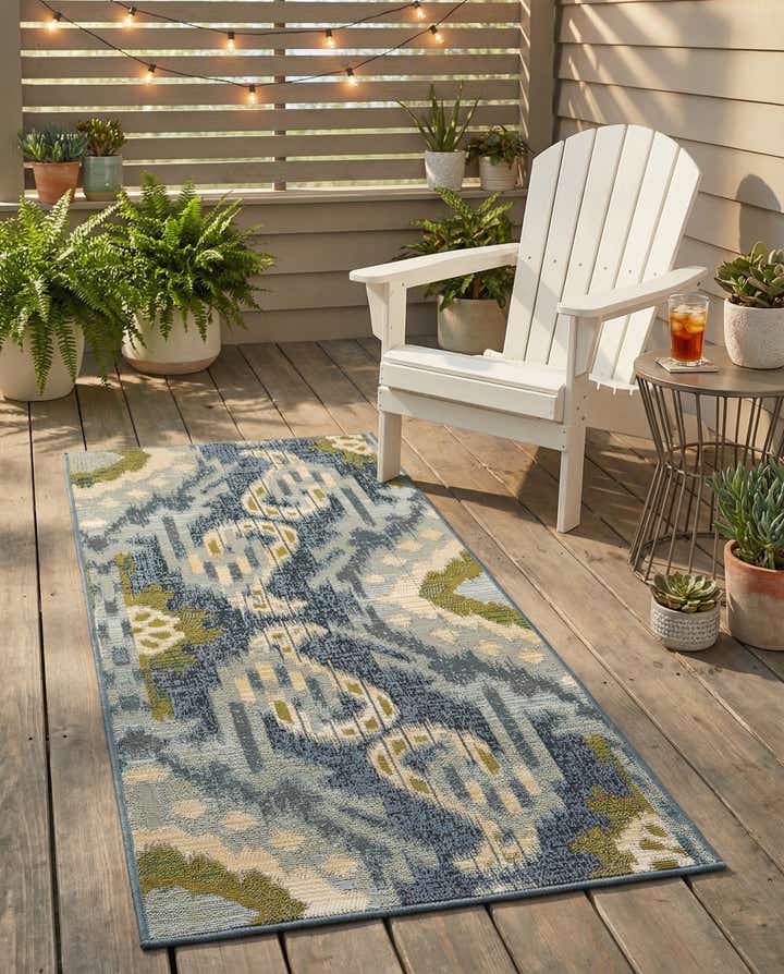 2' x 4' Easy-Clean Modern Indoor / Outdoor Runner Rug