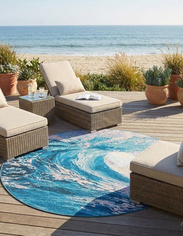 5' 3 x 5' 3 Easy-Clean Modern Indoor / Outdoor Round Rug