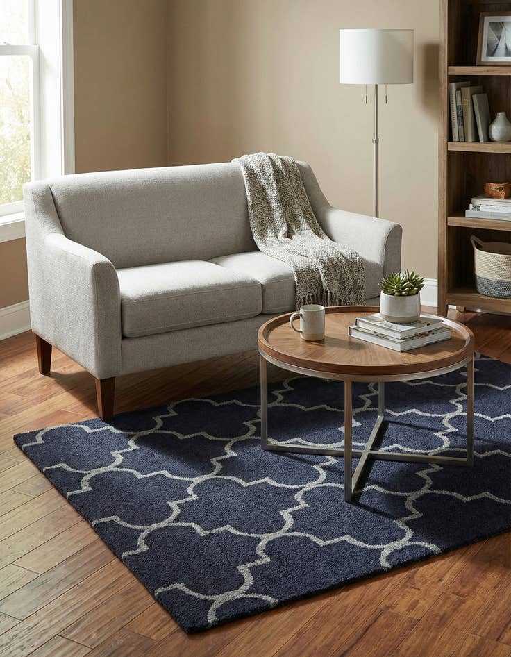 Detail image of 4' x 6' Luna Rug