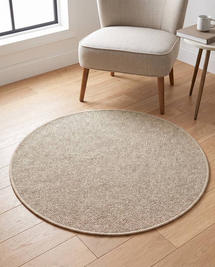 Detail image of 3' 1 x 3' 1 Easy-Clean Solid Indoor / Outdoor Round Rug