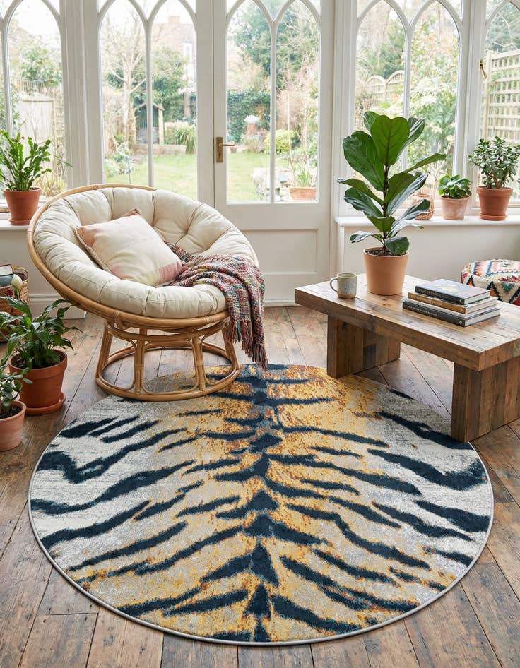 Detail image of 5' 3 x 5' 3 Kamala Washable Round Rug