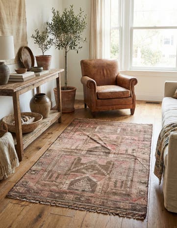 2' 10 x 4' 9 Hand Knotted Ultra Vintage Persian Wool Rug